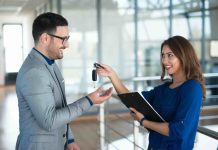 Lixxbail : quelles différences entre leasing et achat classique ? Lixxbail
